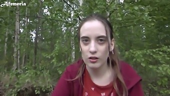 Teen Girlfriend Gives A Handjob And Deepthroat Blowjob In The Woods