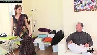 Indian Aunty'S Brutal Sex With Money And Ass Fucking