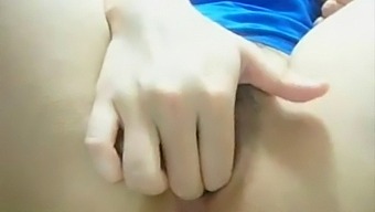 Korean Homemade Video Of Teen'S Cucumber Masturbation