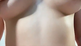 My Neighbor Gets Her Pussy Filled With Cum After Riding A Big Penis