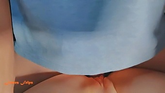 A Gorgeous Woman Gives A Blowjob And Receives An Oral Creampie