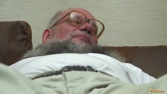 Grandpa Enjoys The Most When He Receives Oral Sex And Engages In Cum Sharing With His Granddaughters