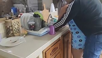 I Seduce And Have Sex With My Stepsister While My Stepbrother Is Away
